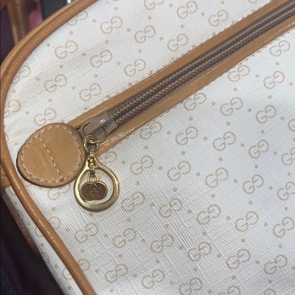 Gucci Monogram Camera bag Cream and Tan/caramel Crossbody Bag - Picture 3 of 17